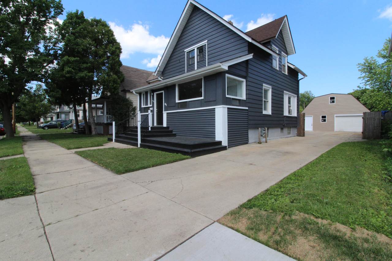 4831 18th Ave - Photo 1
