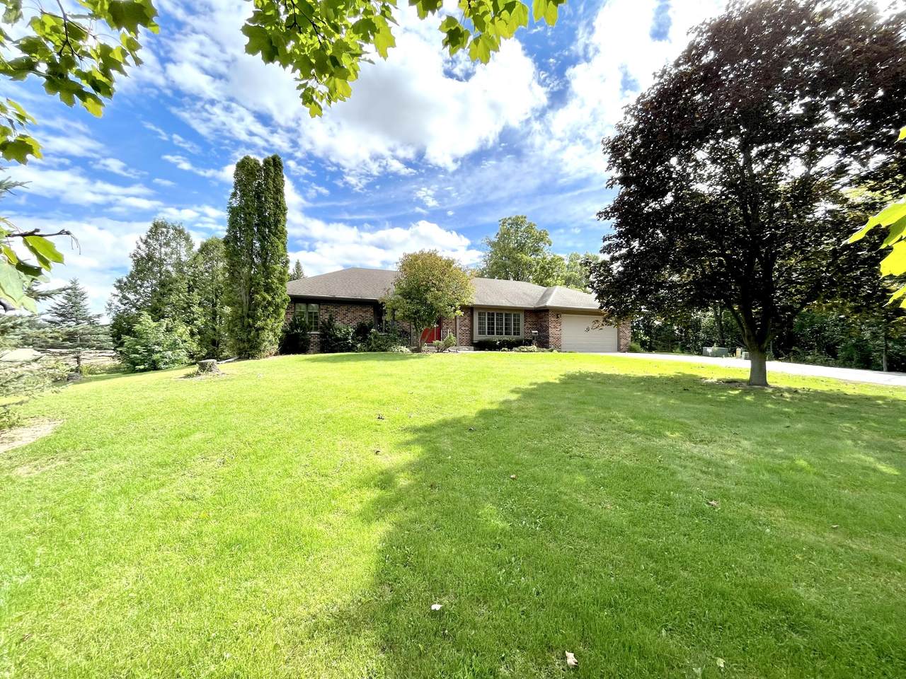 3005 Crossway Rd - Photo 1