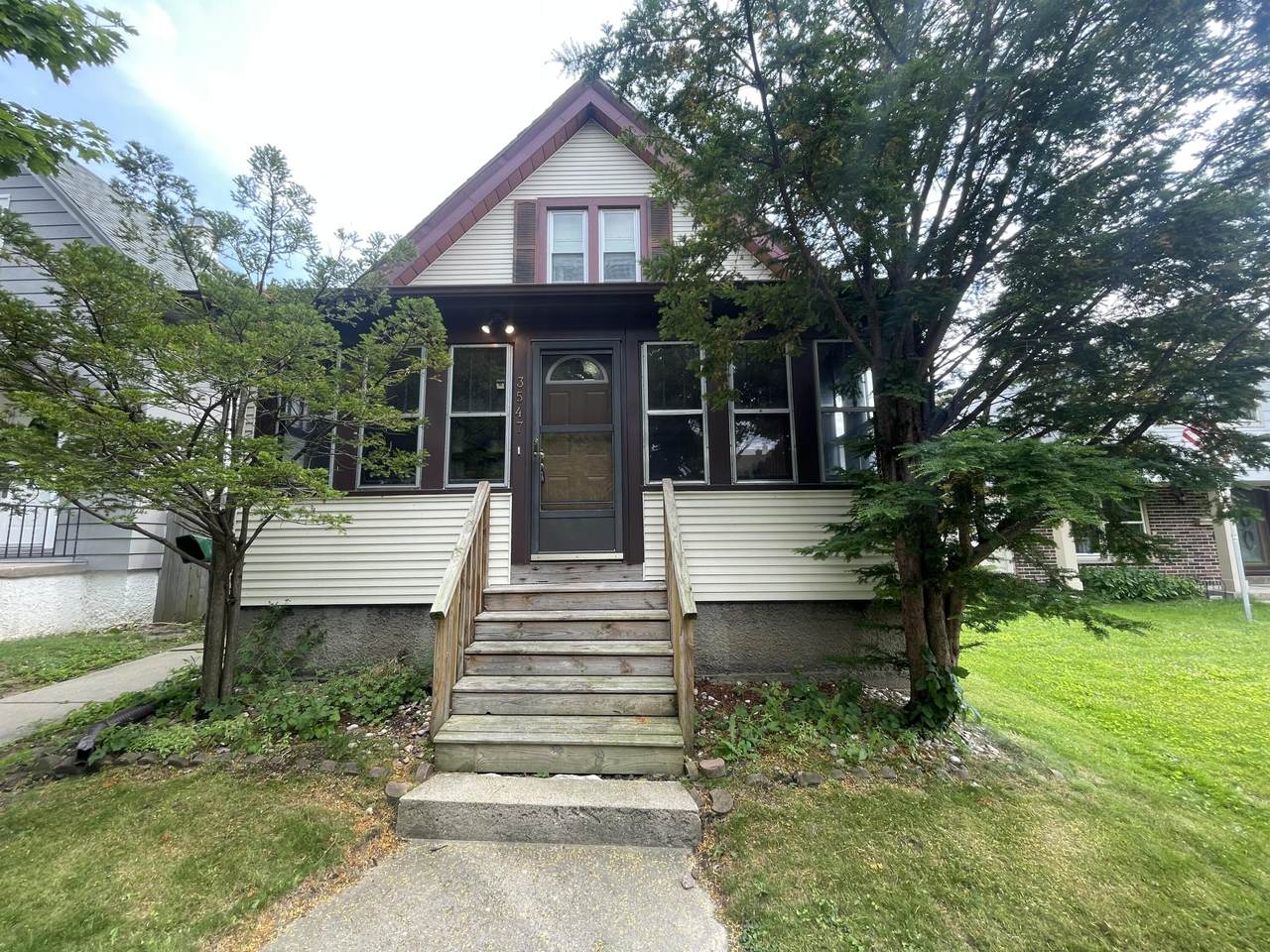 3547 Armour Ave - Photo 1