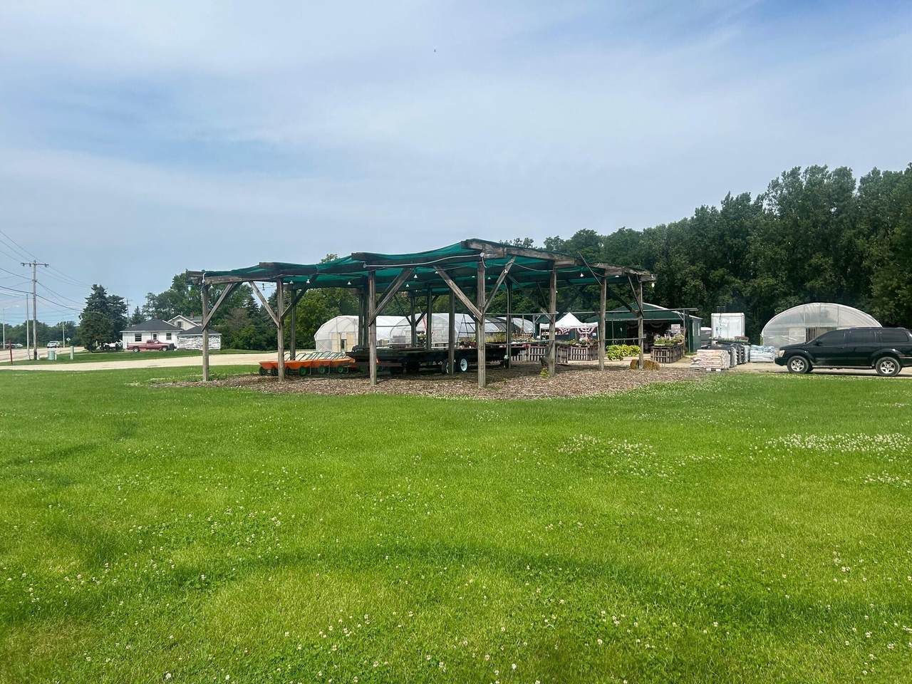 5940 60th St - Photo 1