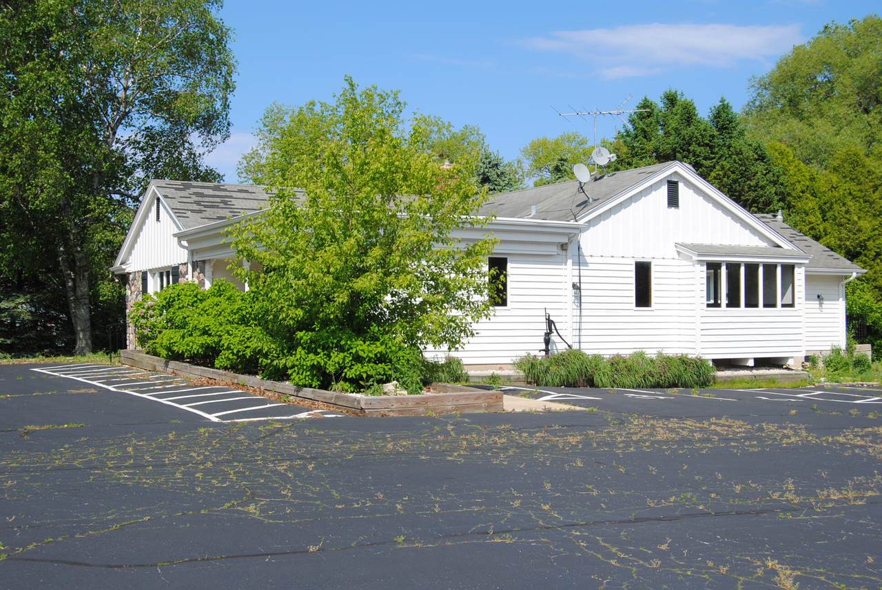 1000 Spring St - Photo 1