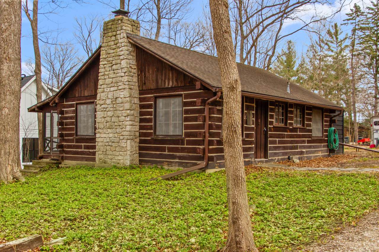 N2690 Forest Dr - Photo 1