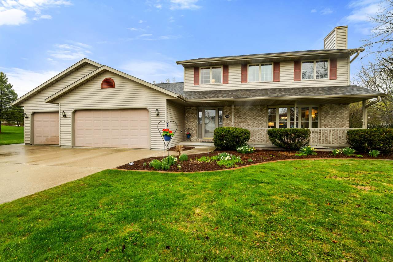W1769 High View Ct - Photo 1