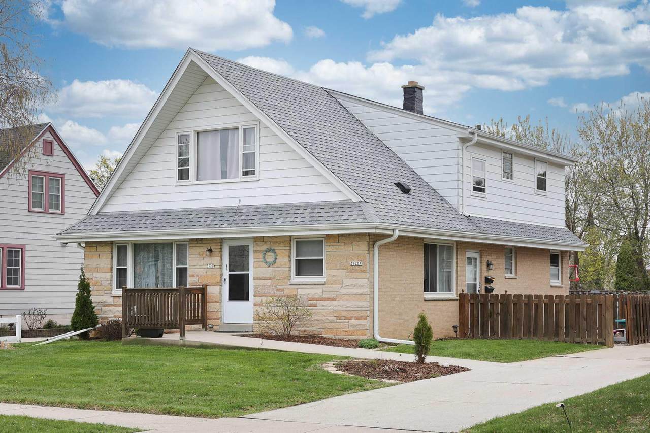 3720 88th St - Photo 1