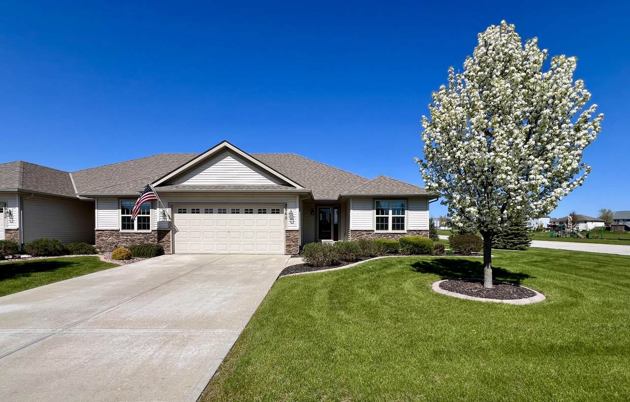 3960 Scenic Way - Photo 1