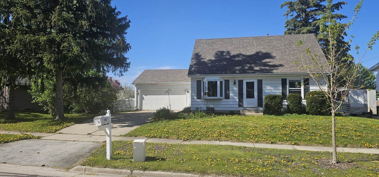 1505 Tomahawk Ln - Photo 1
