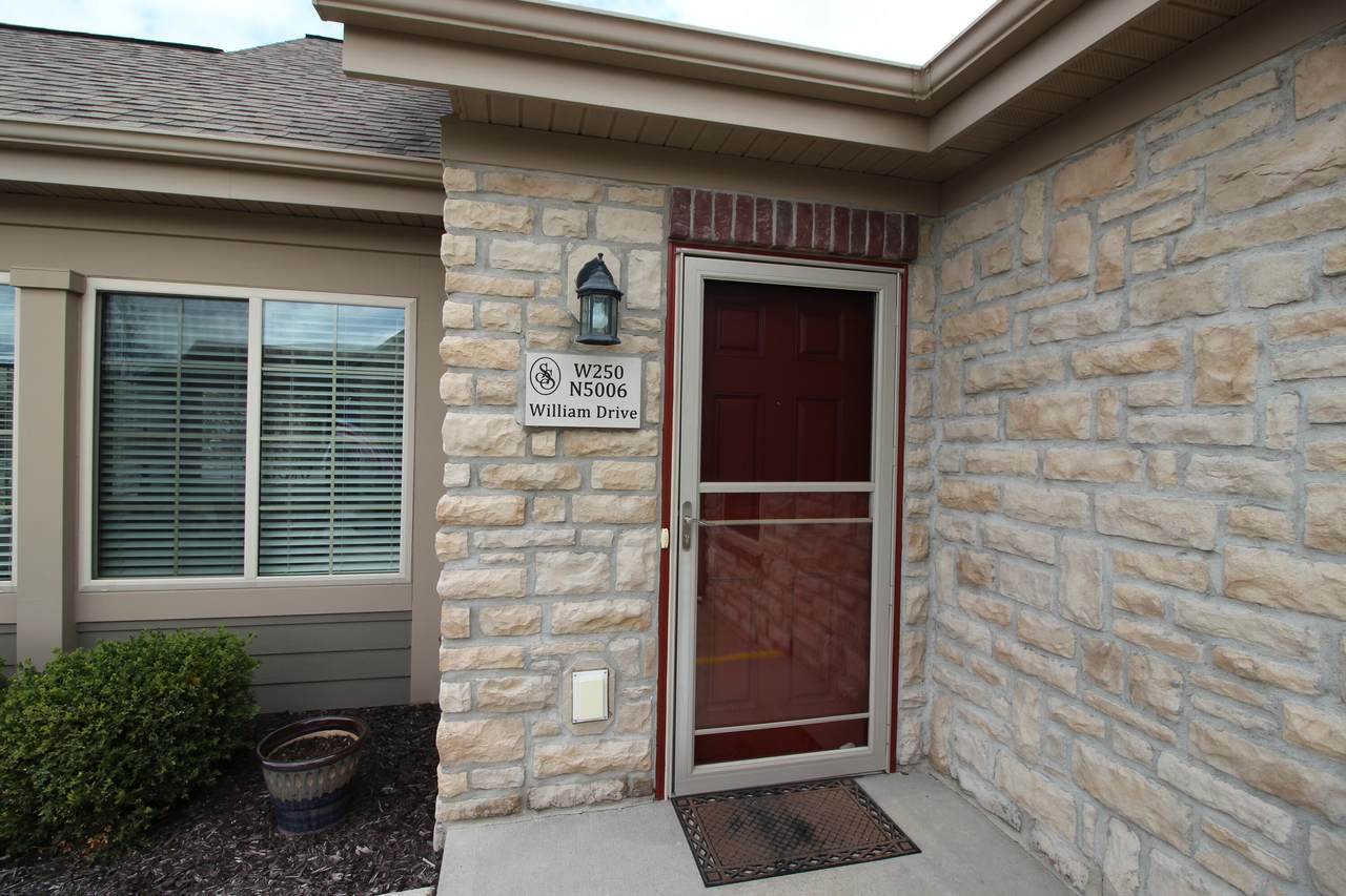 https://bt-photos.global.ssl.fastly.net/milwaukee/1280_boomver_2_1917985-2.jpg
