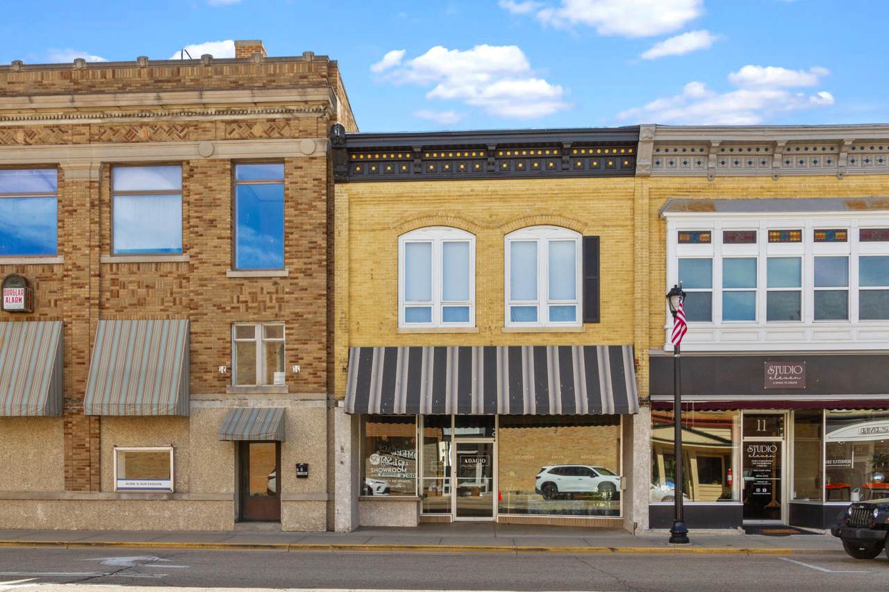 9 Wisconsin St - Photo 1