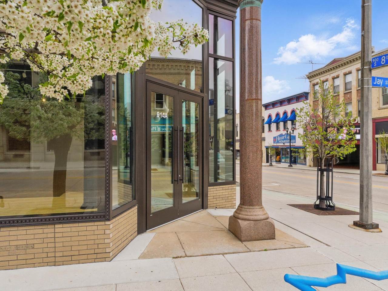 https://bt-photos.global.ssl.fastly.net/milwaukee/1280_boomver_1_1919264-2.jpg