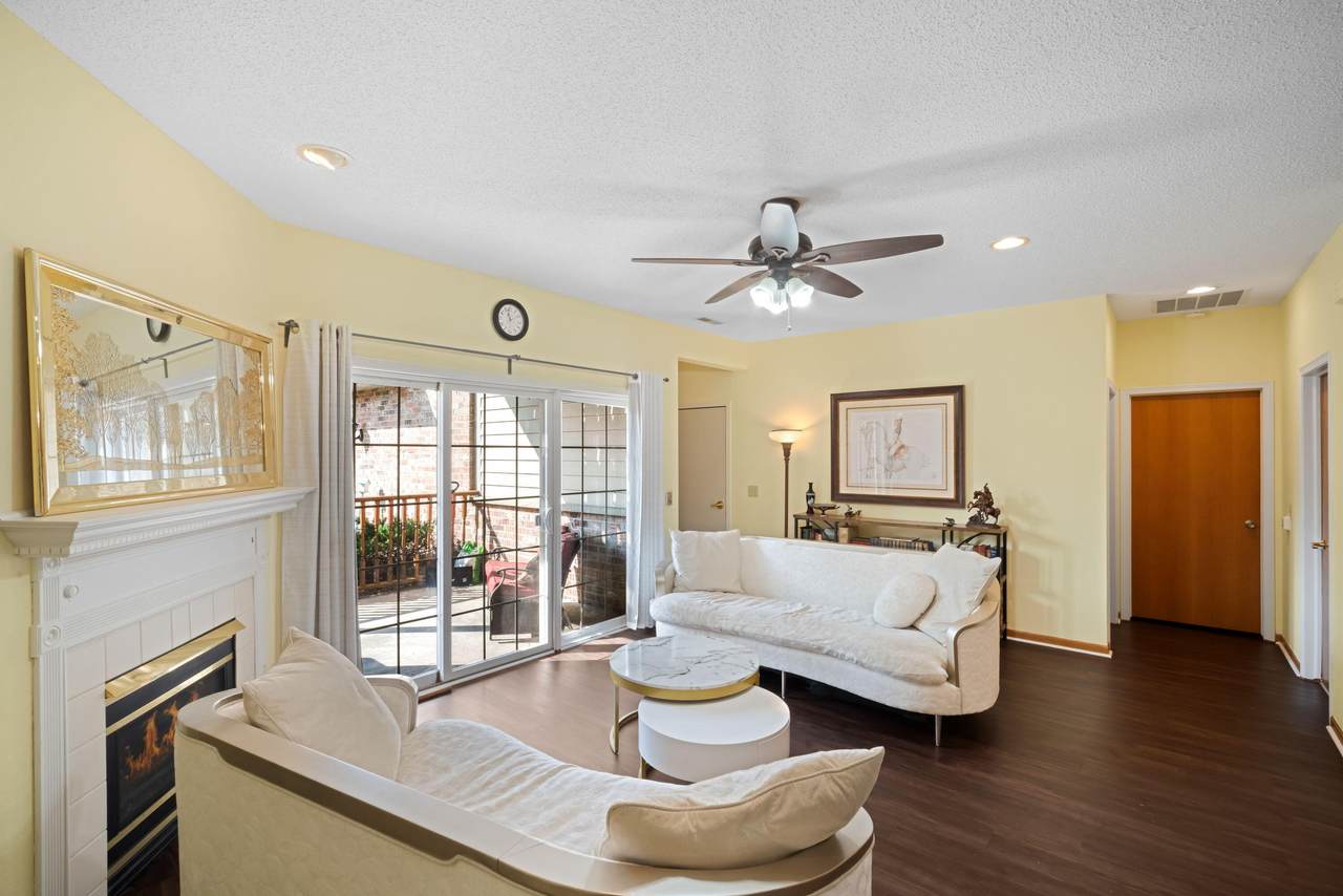 628 Hillcrest Rd - Photo 1