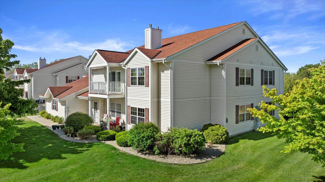 660 Wood River Ct - Photo 1