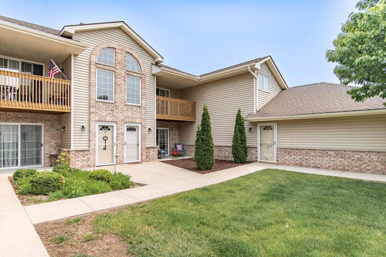 3016 Meyer Ct - Photo 1