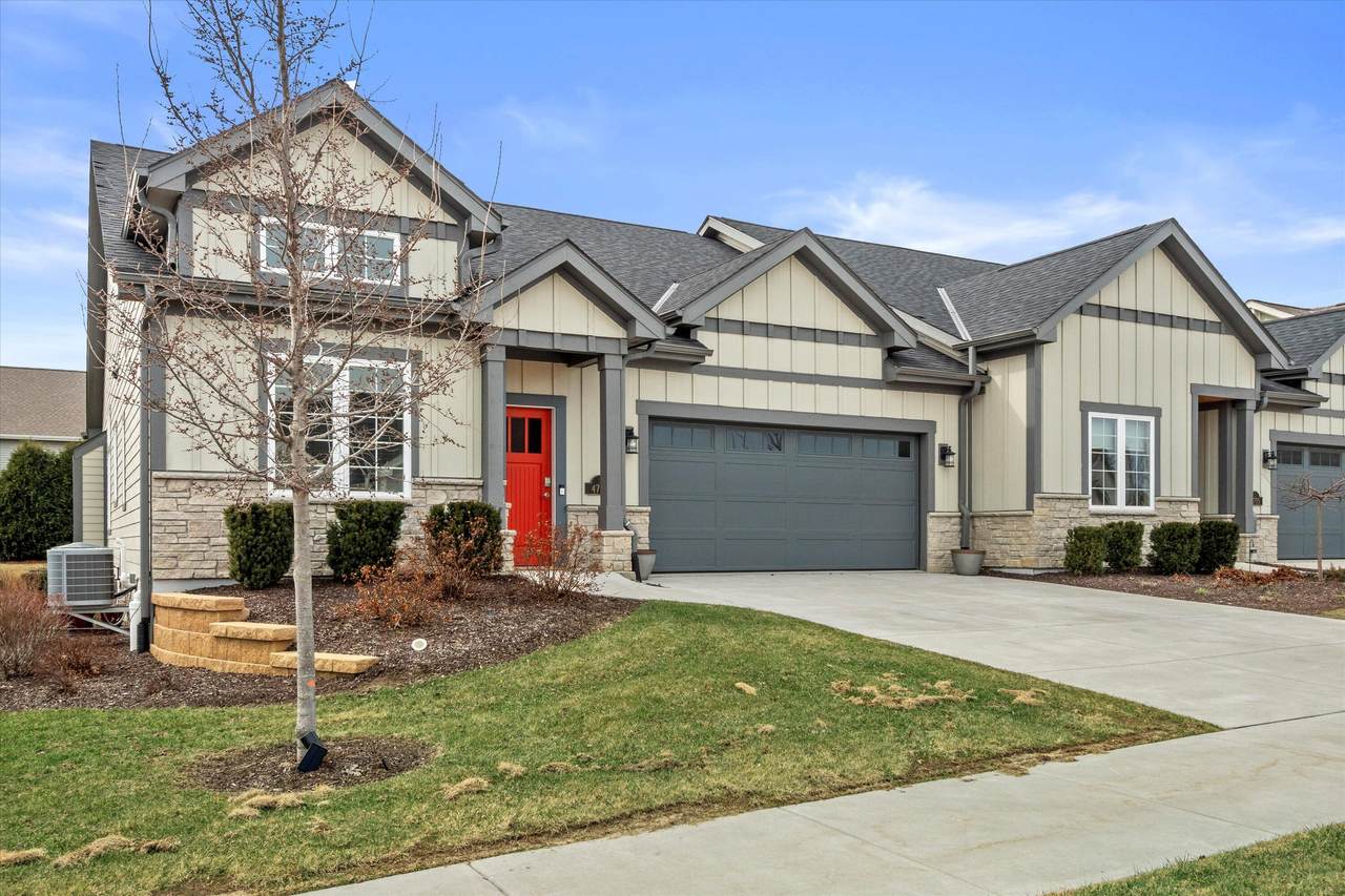 4753 Cottage Ln - Photo 1