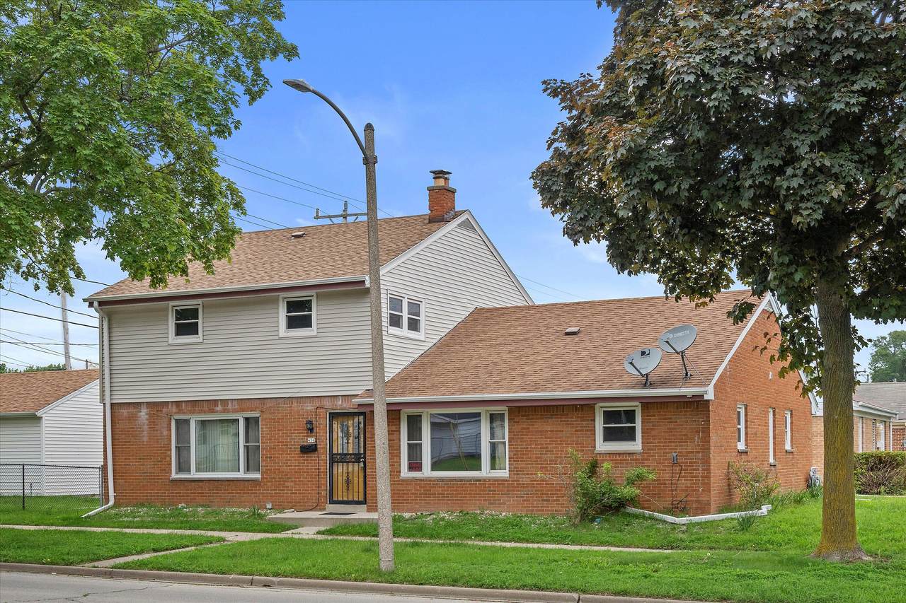 436 Morgan Ave - Photo 1