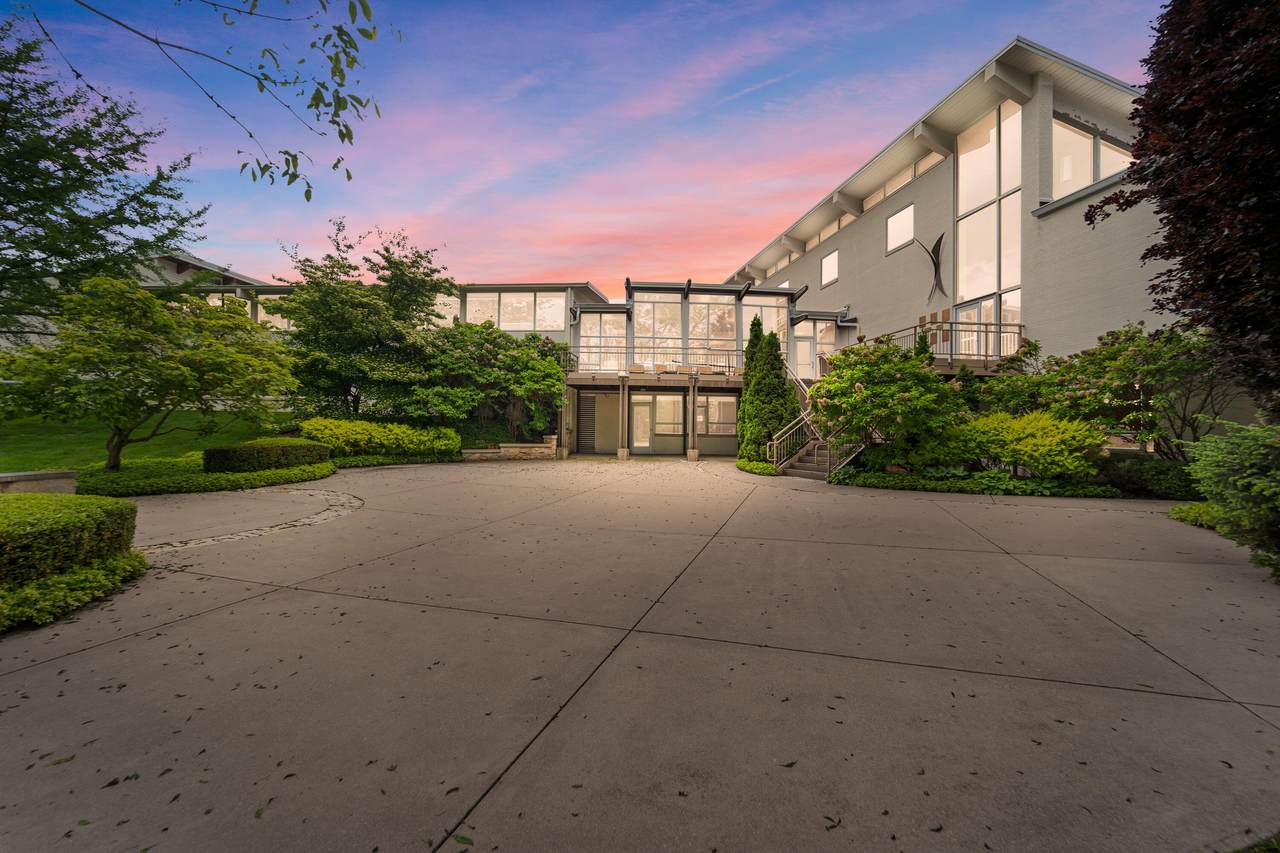 8223 Port Washington Rd - Photo 1