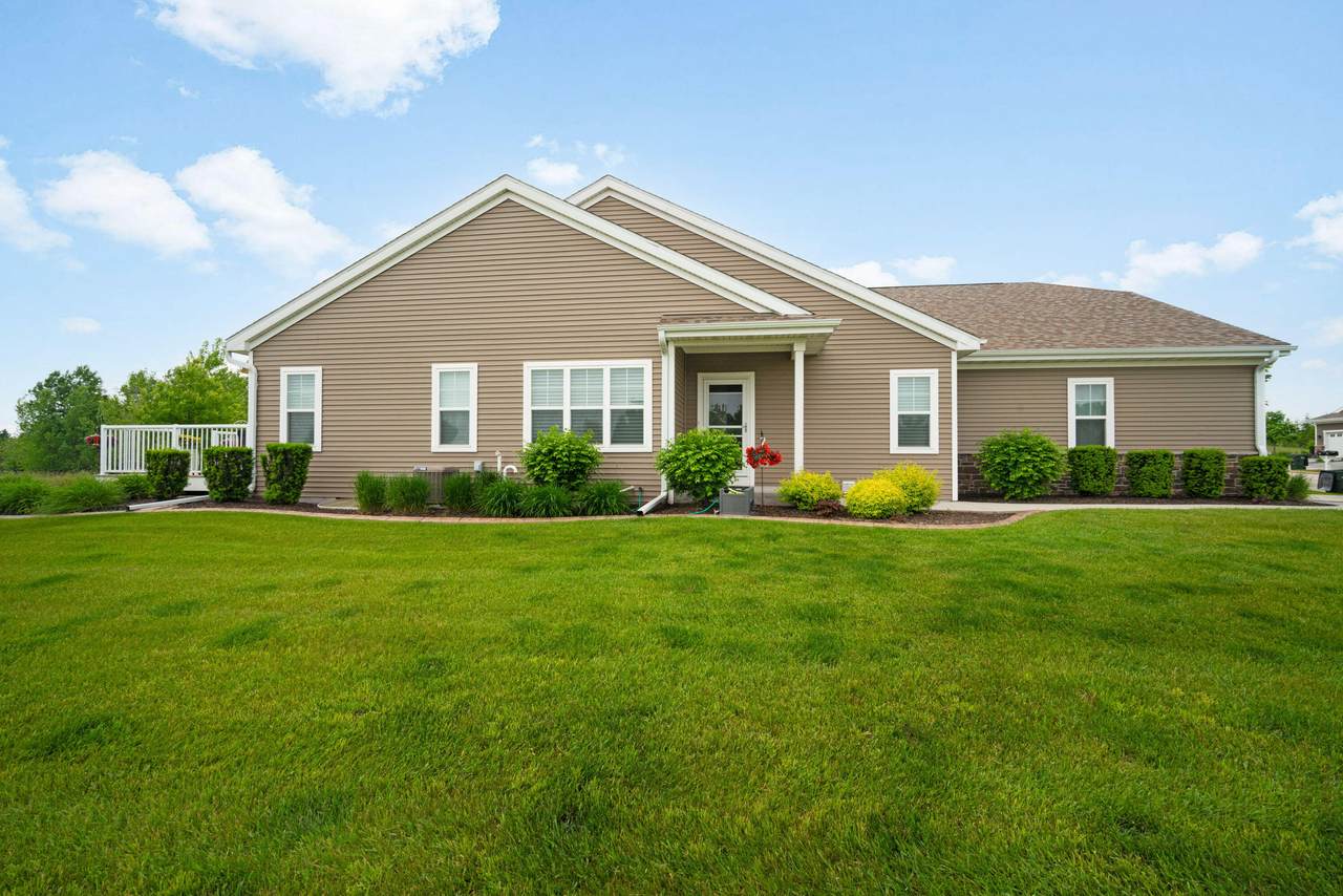 2701 Esker Dr - Photo 1