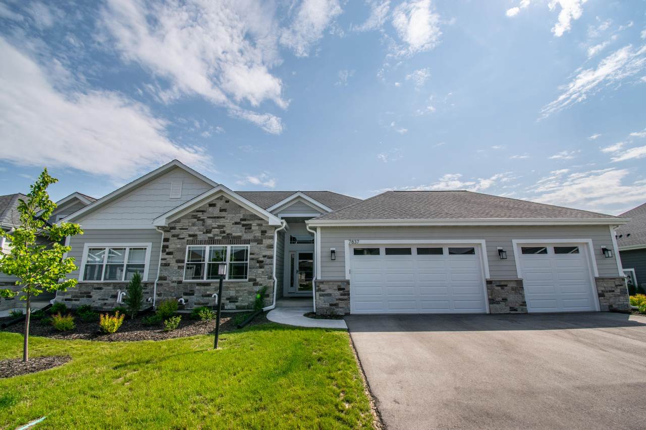 7837 Stone Ridge Dr - Photo 1