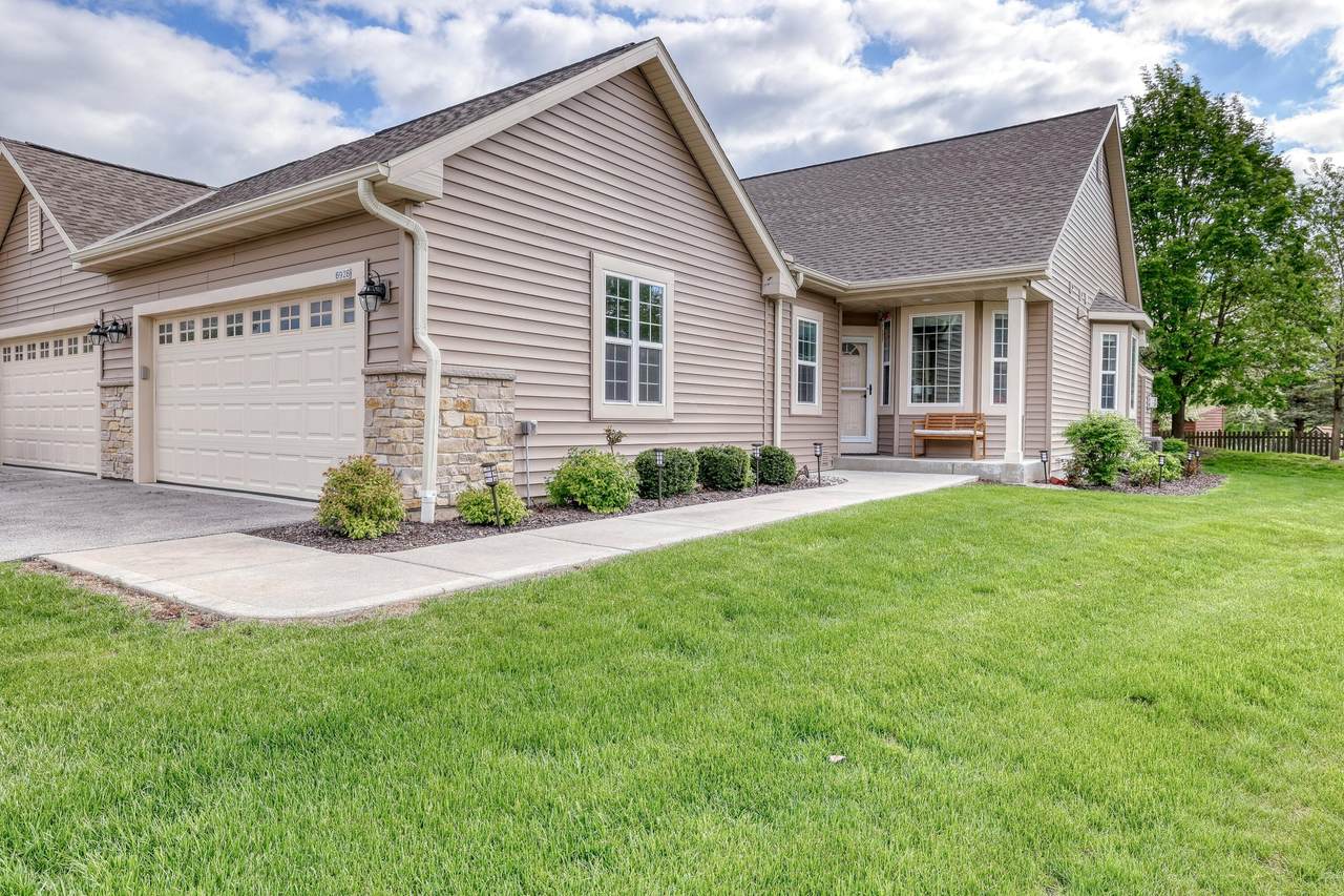 6928 Weather Edge Cir - Photo 1