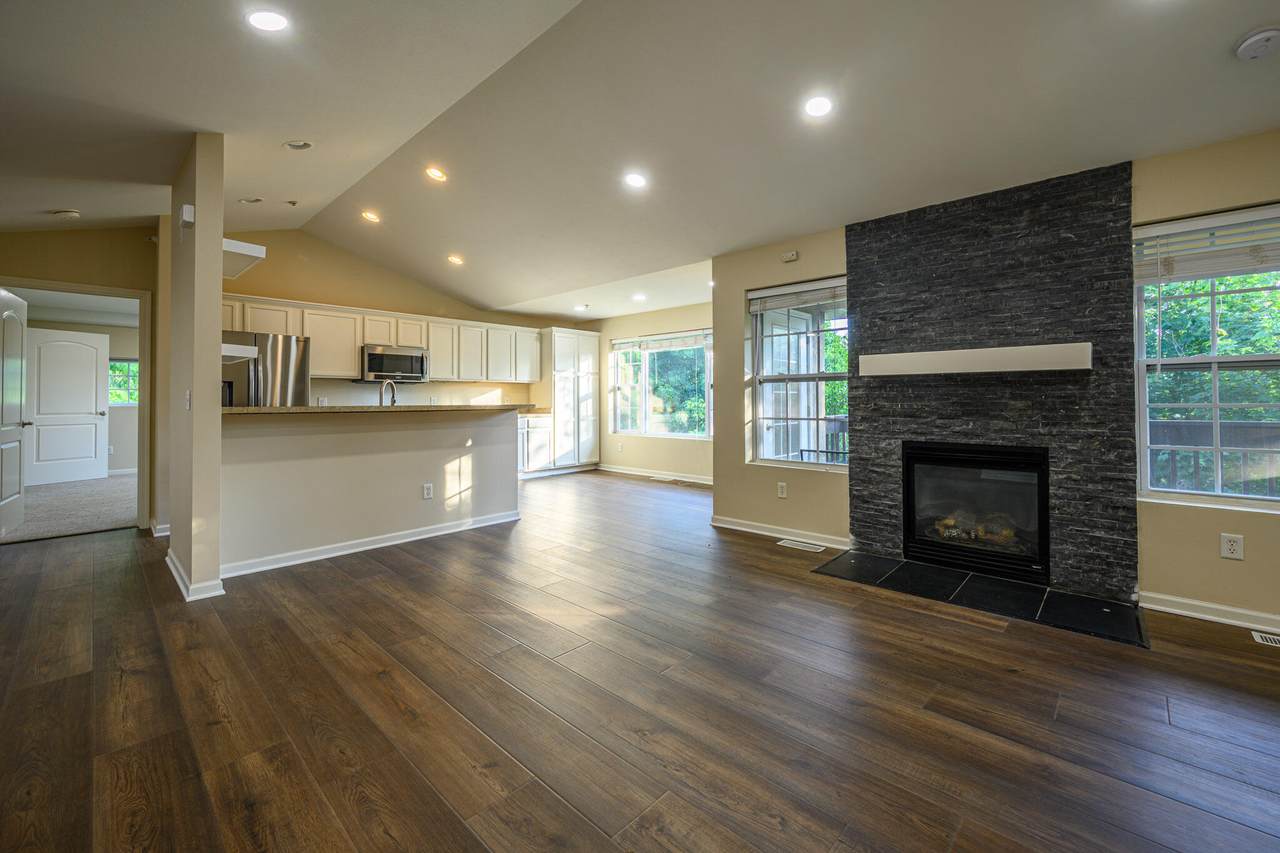 9163 Elm Ct - Photo 1