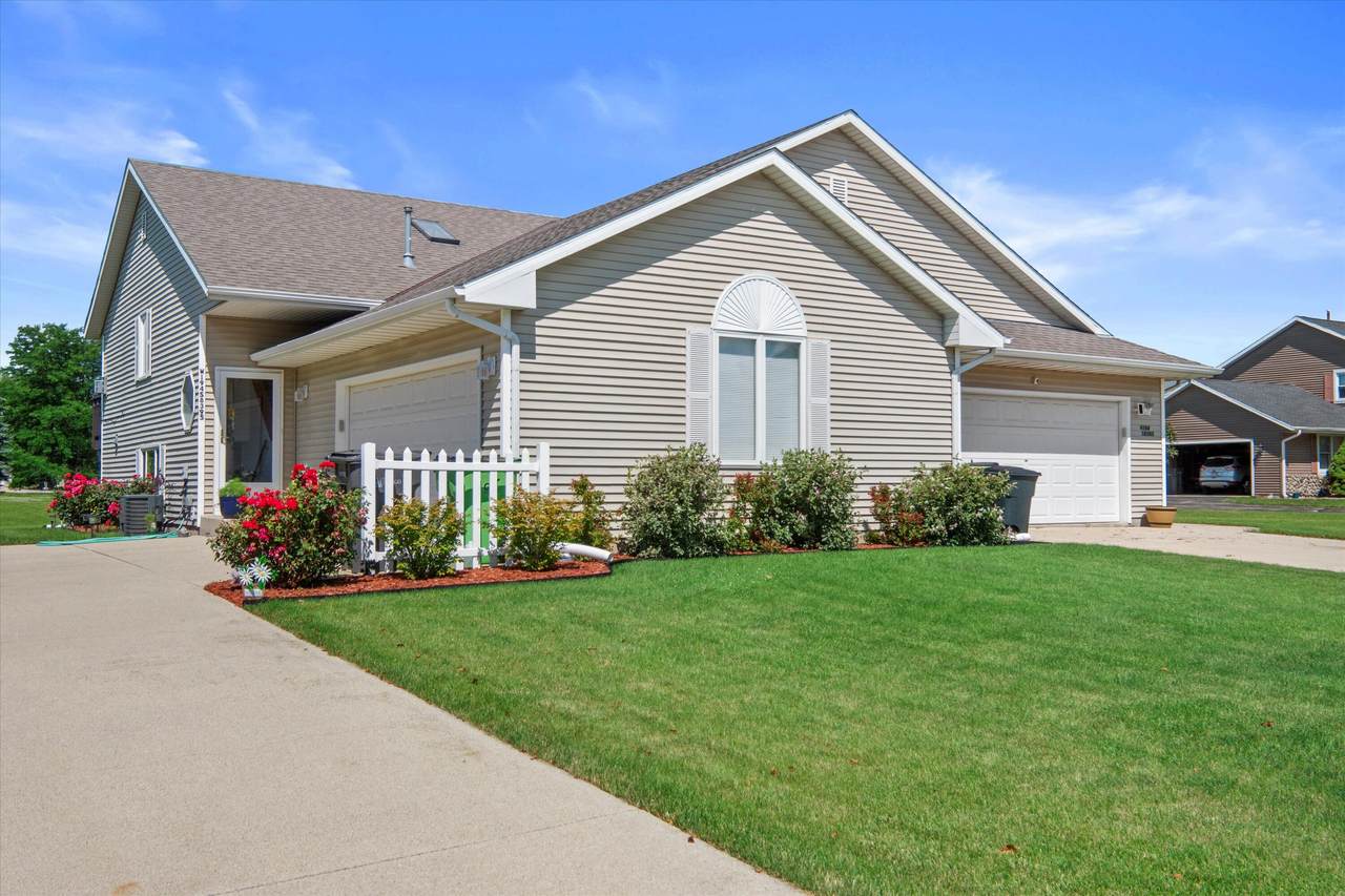 W194S8395 Summeridge Ct - Photo 1