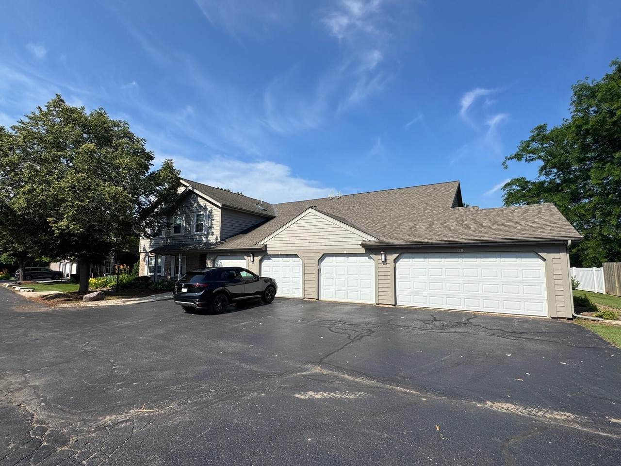 959 Dorothy Ct - Photo 1