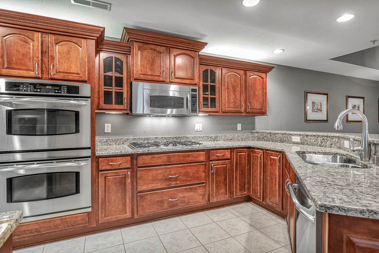 4666 Sagewood Cir - Photo 1