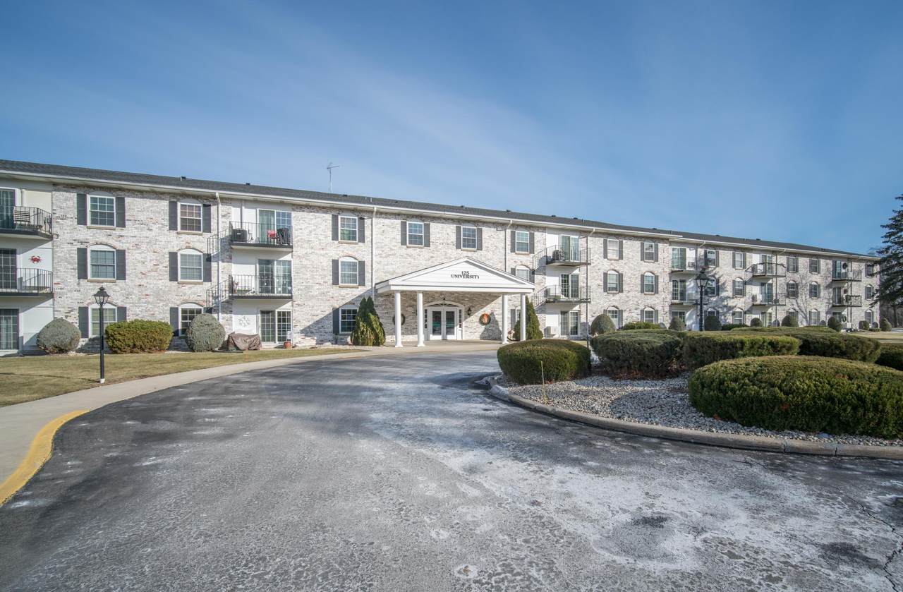 125 University Dr - Photo 1