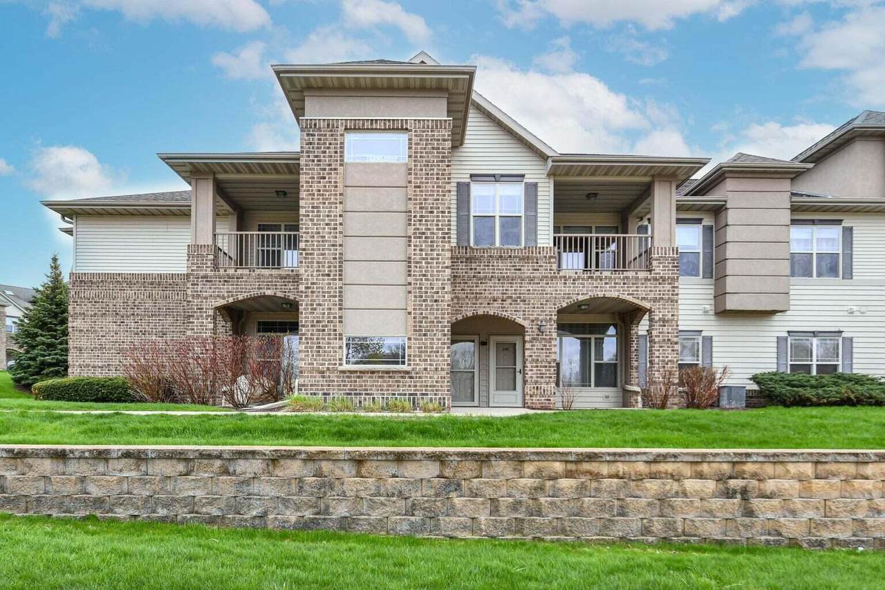 3053 Drexel Ave - Photo 1