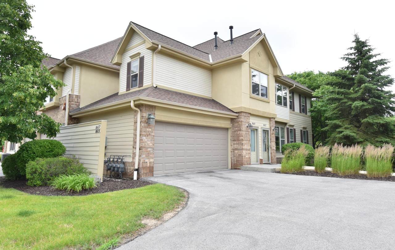 8619 Deerwood Ln - Photo 1
