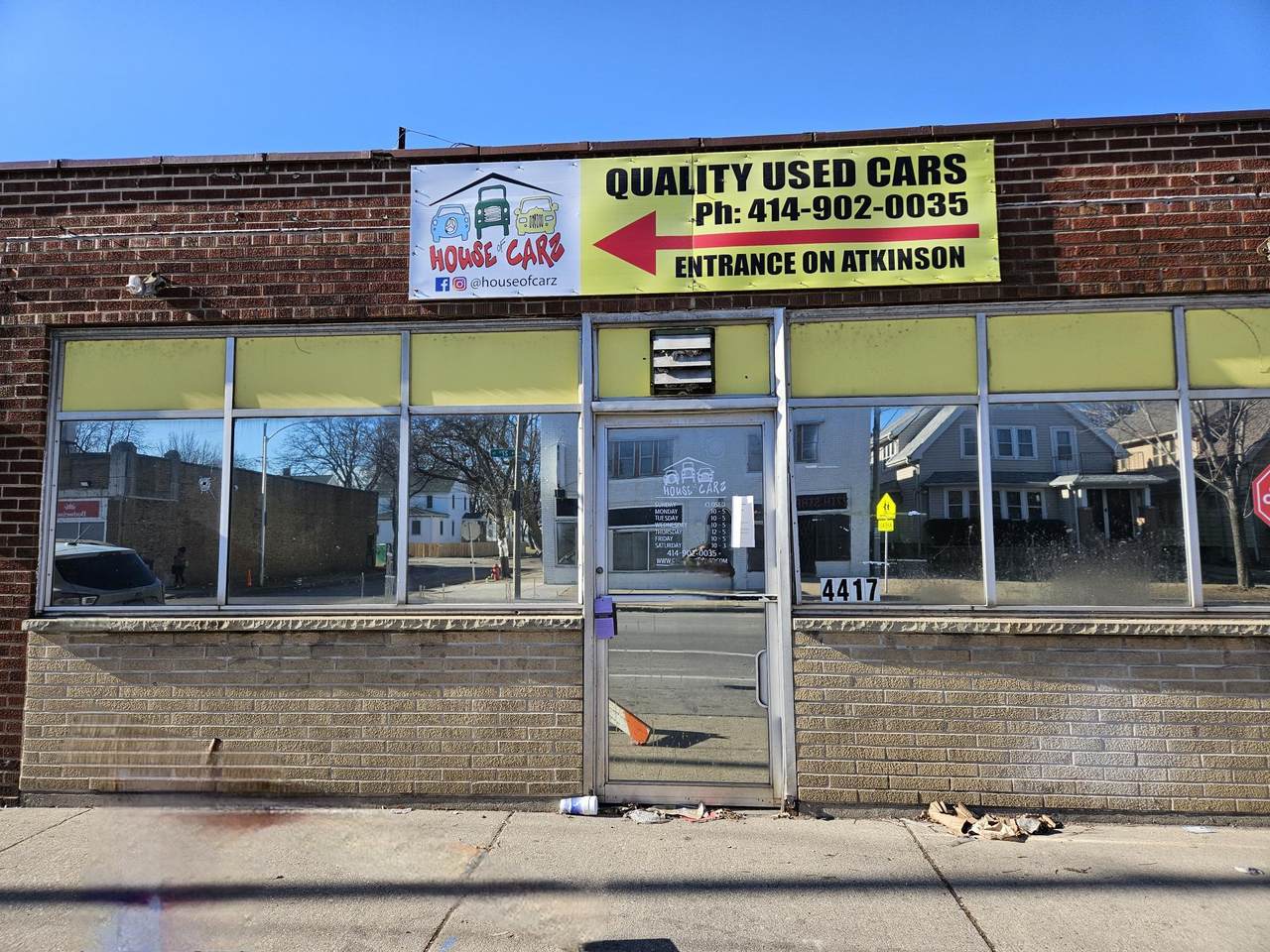 4417 27th St - Photo 1