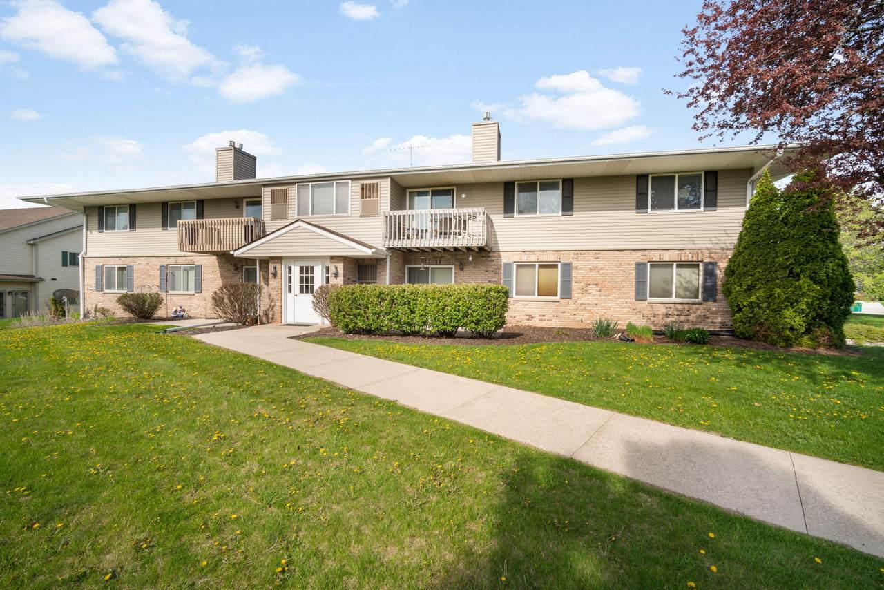 2043 Pine Ridge Ct - Photo 1
