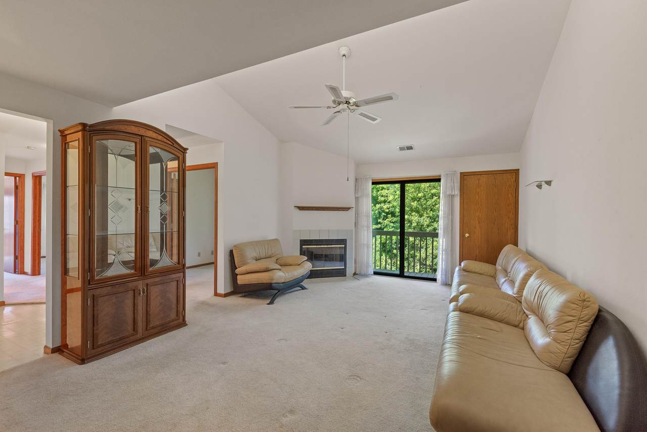 116 Freistadt Rd - Photo 1