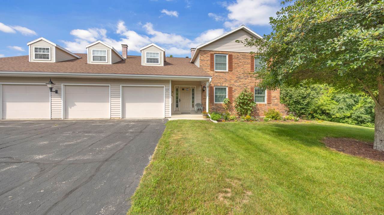 2528 Cross Creek Dr - Photo 1