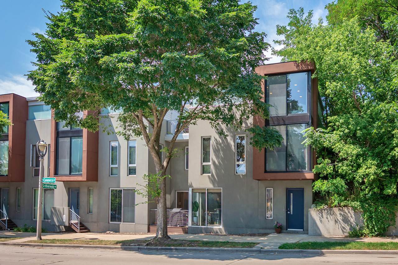 2049 Commerce St - Photo 1