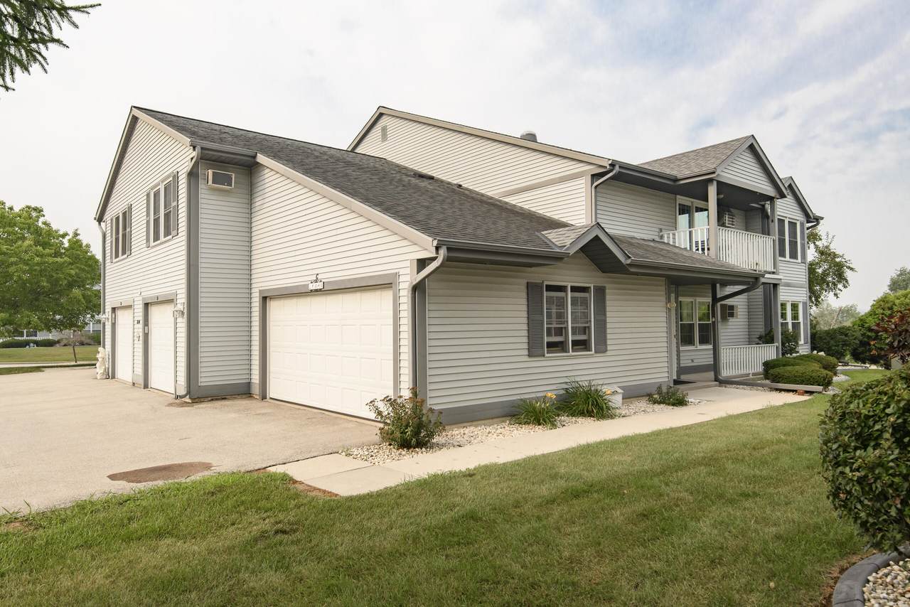 810 Rockingham Ct - Photo 1
