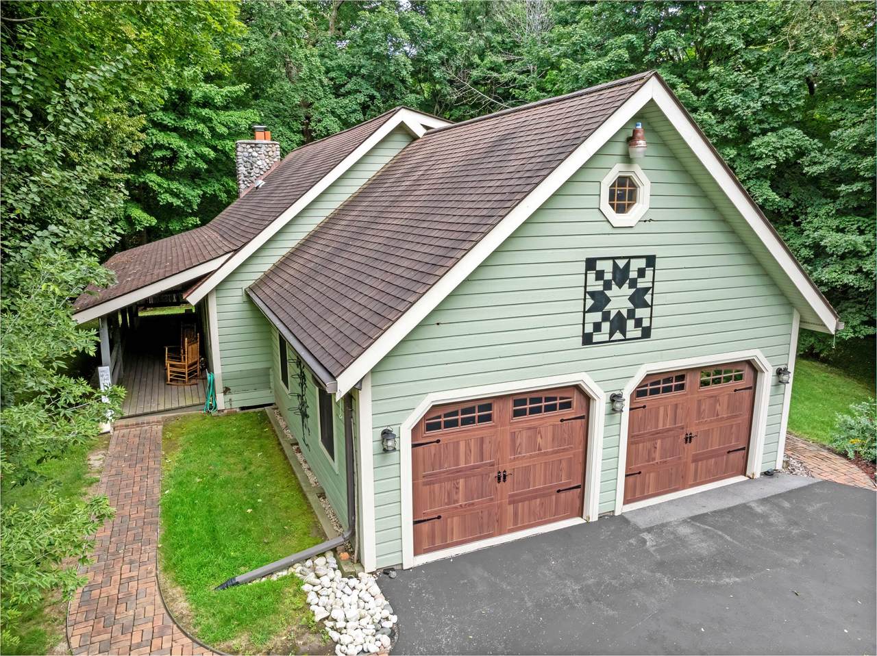 4135 Old Homestead Dr - Photo 1