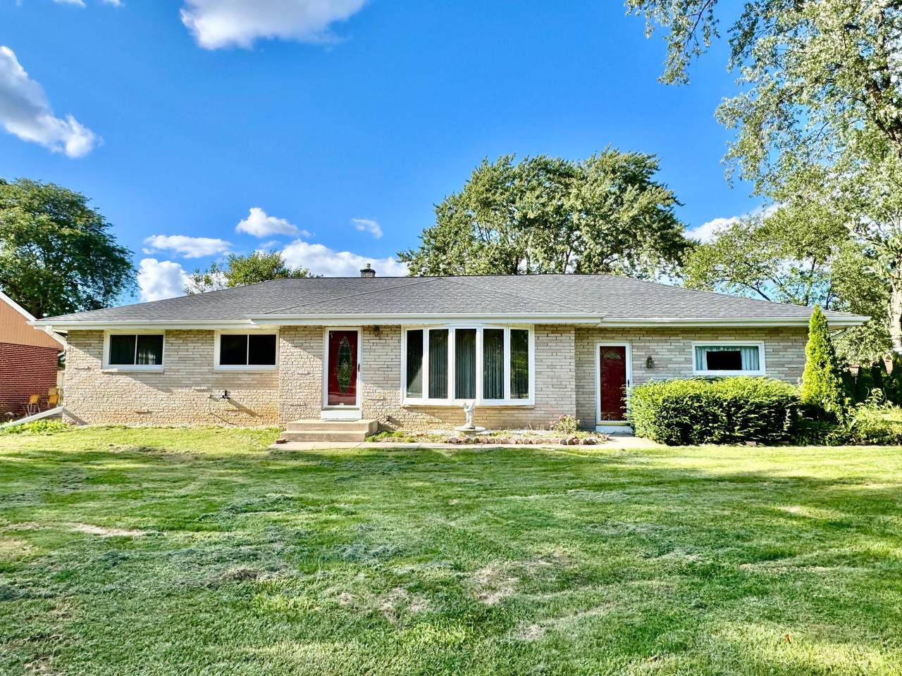 3306 Edgerton Ave - Photo 1