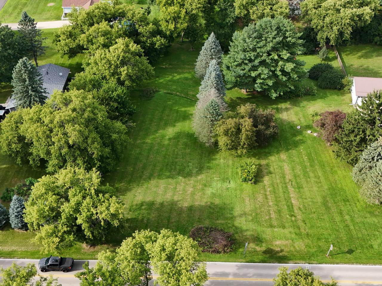 N56W36834 Lisbon Rd - Photo 1