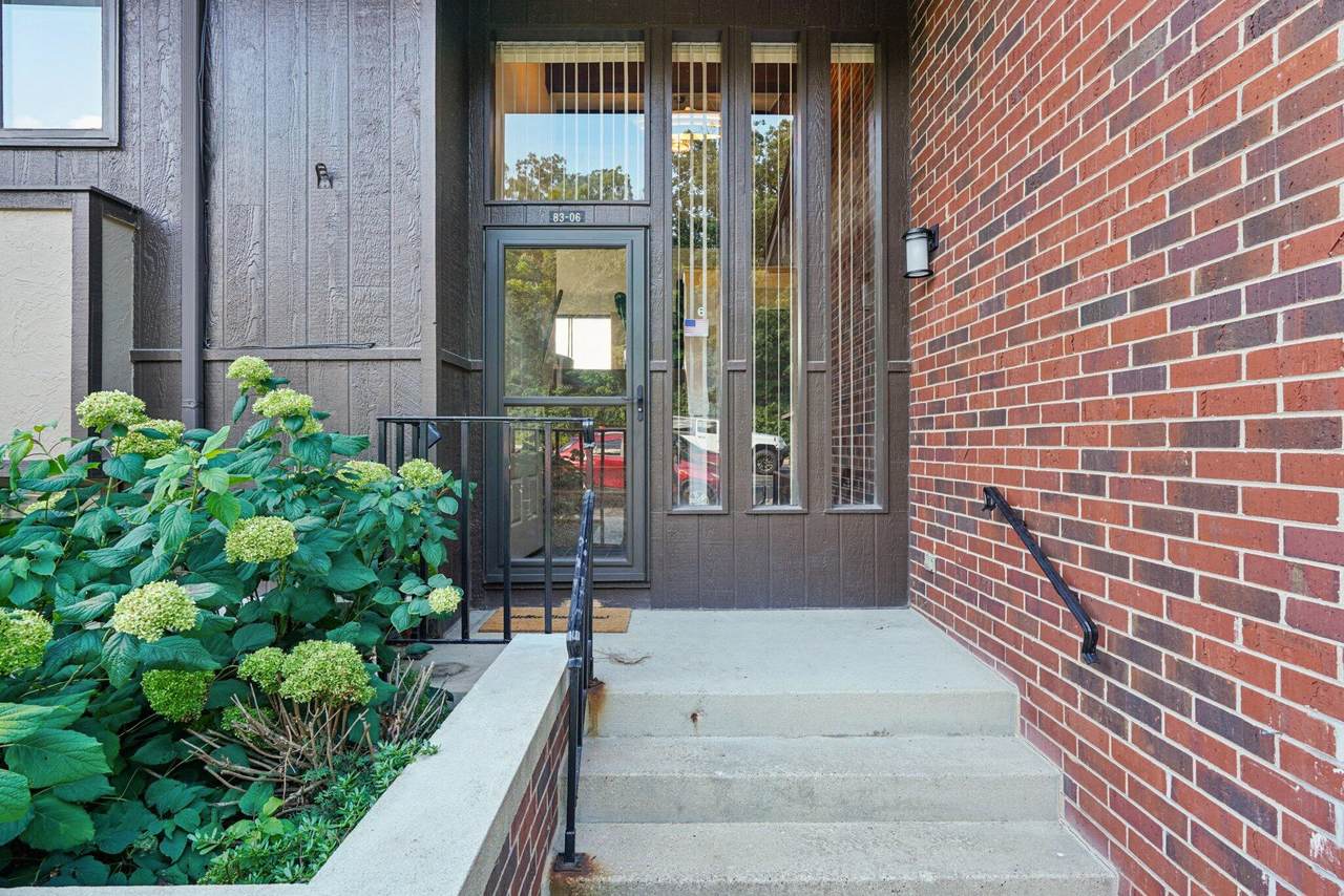 83 Red Chimney Rd - Photo 1