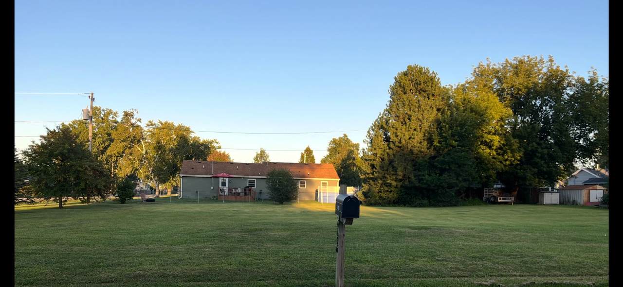 6117 246th Ave - Photo 1