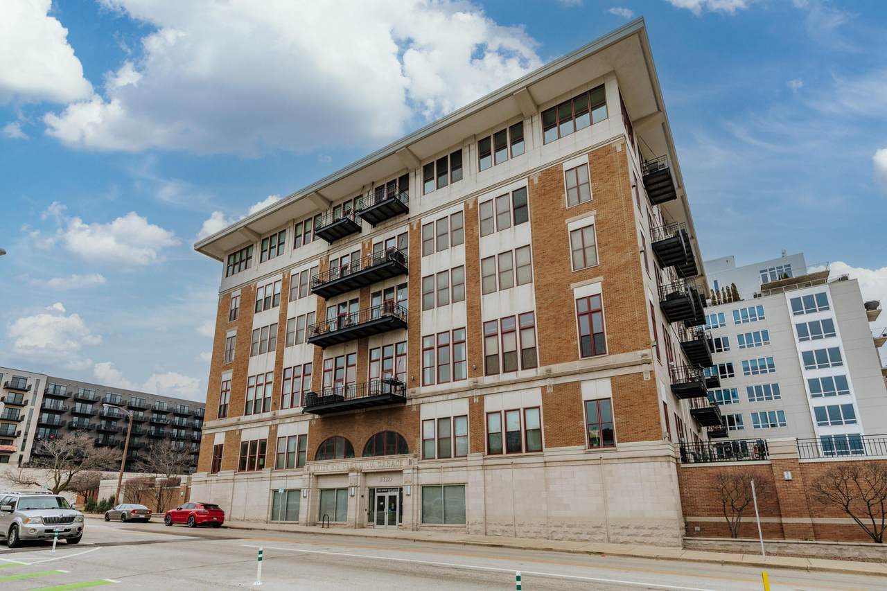 1325 Van Buren St - Photo 1