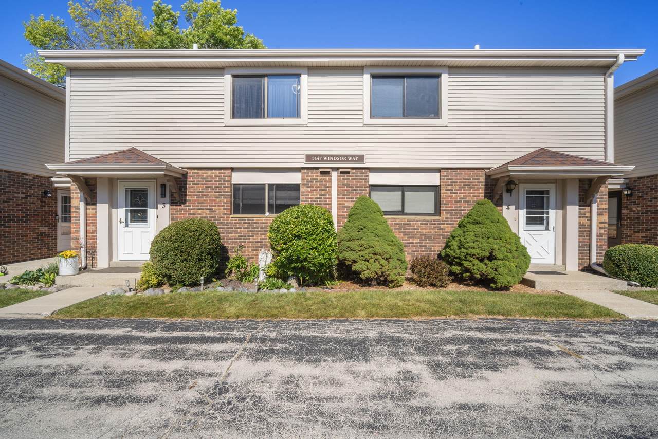 1447 Windsor Way - Photo 1