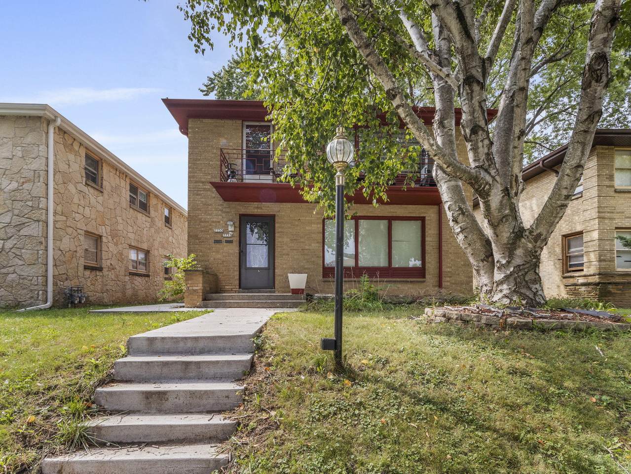 7753 Beckett Ave - Photo 1