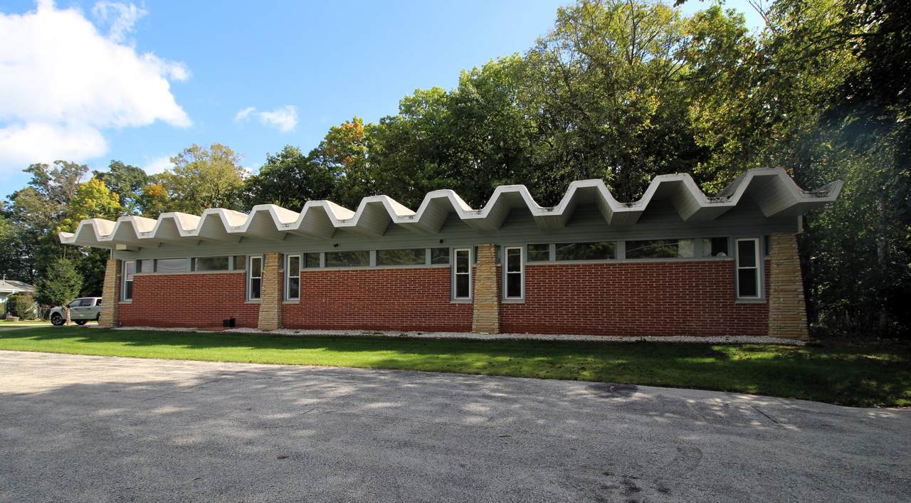 19010 Main St - Photo 1