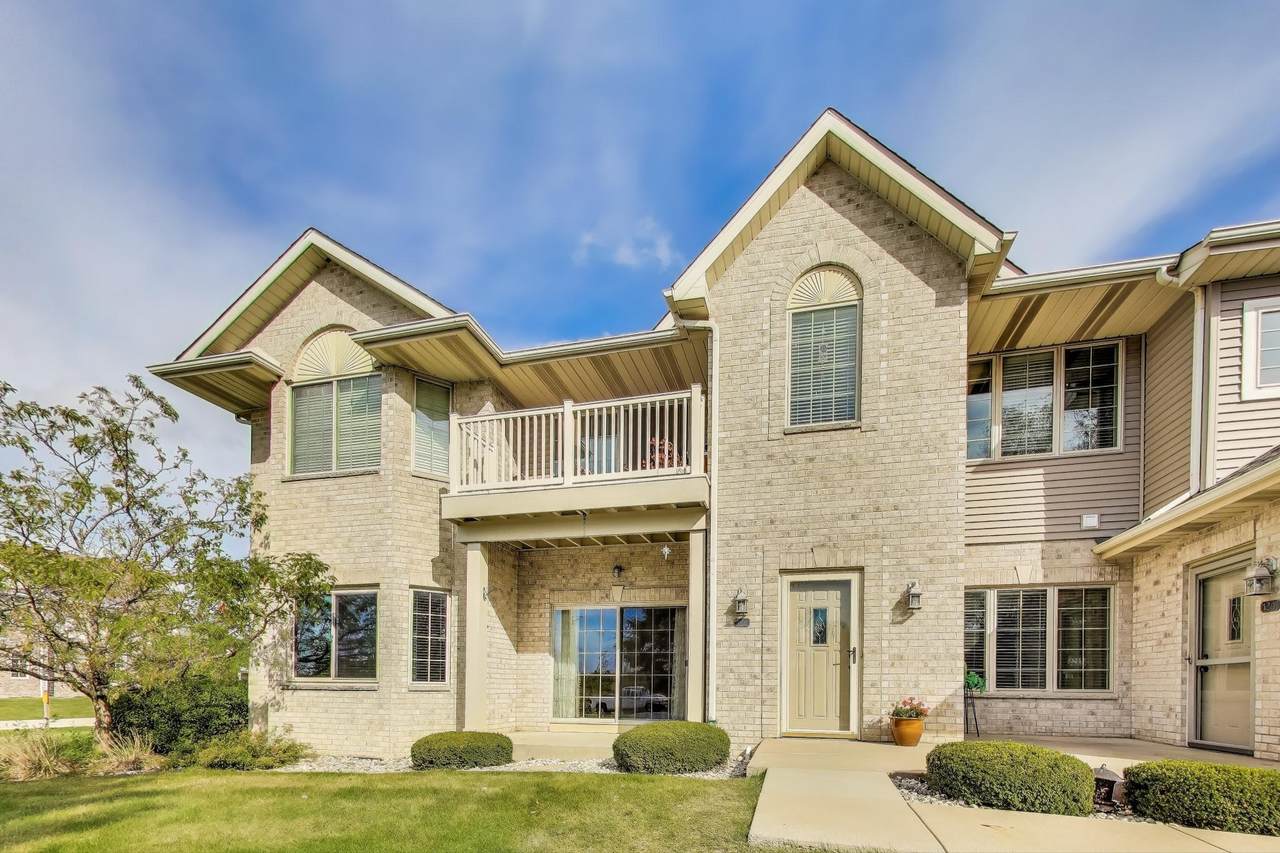 7136 Parkside Ln - Photo 1