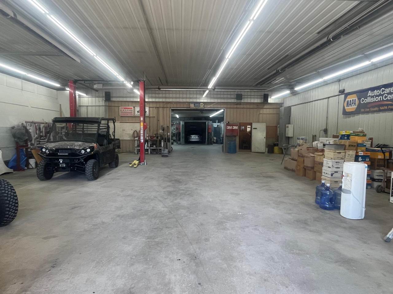 40 Rockwell Ave - Photo 1