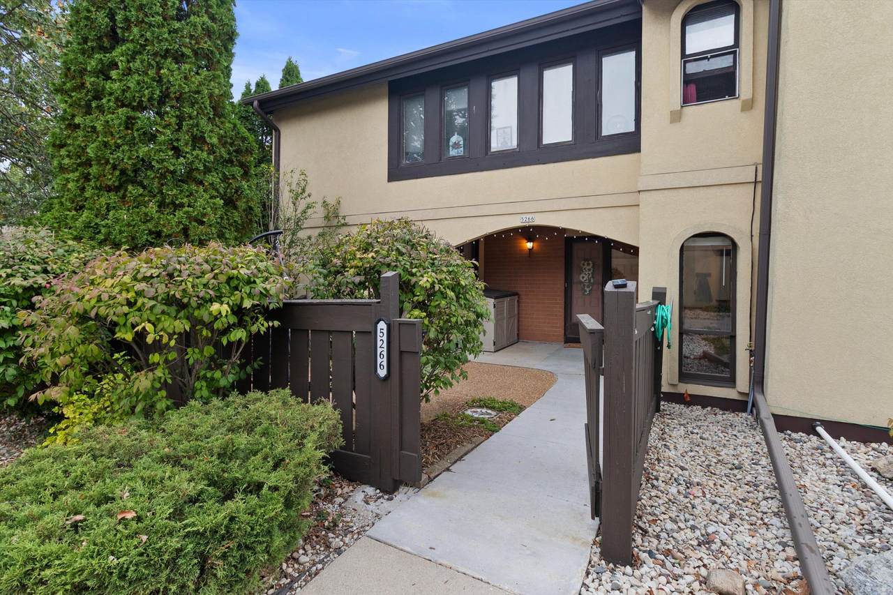 5266 Somerset Ln - Photo 1