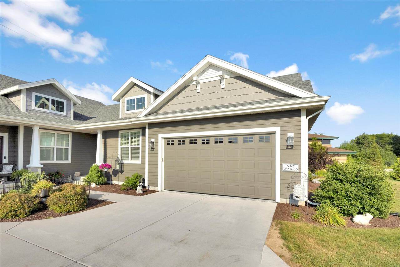 N62W21656 Augusta Pkwy - Photo 1