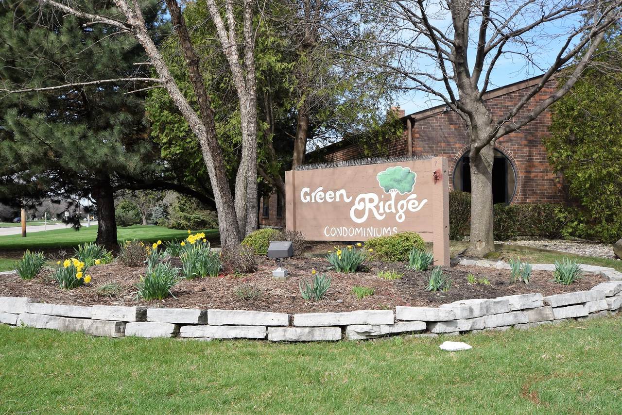 5820 Cambridge Ln - Photo 1