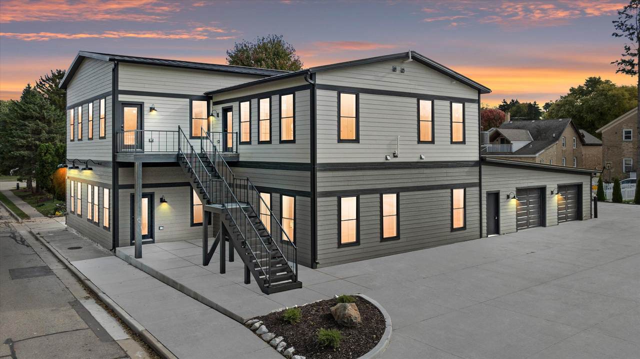 308 Oak St - Photo 1